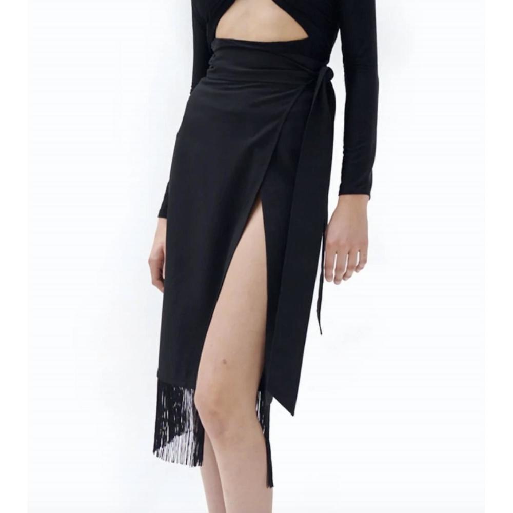 NEW RONNY KOBO lexus skirt in black